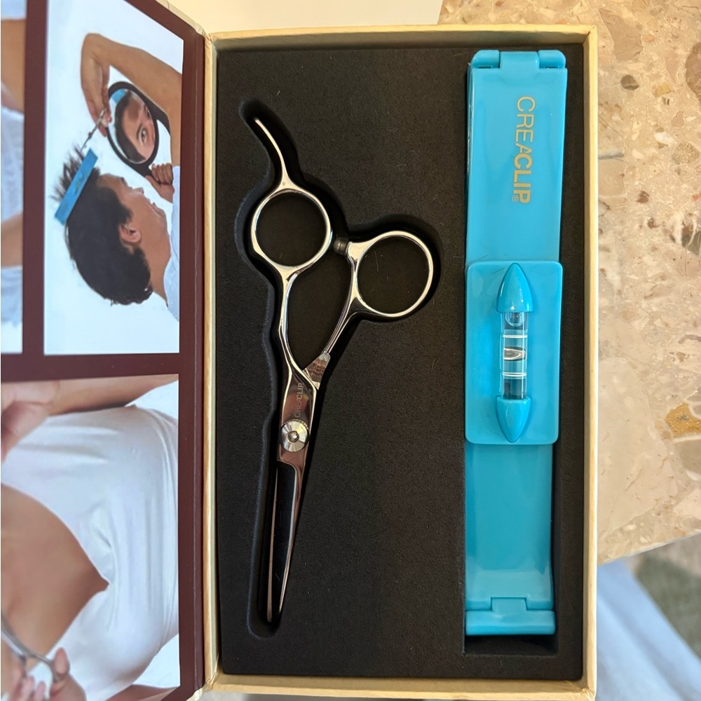 CREACLIP Hair Cutting Tool with Rotating Level and Scissors ✂️